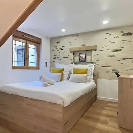 Apartment Plein Centre 8pers 4ch 2sdb, Terrasse, Billard Roe *