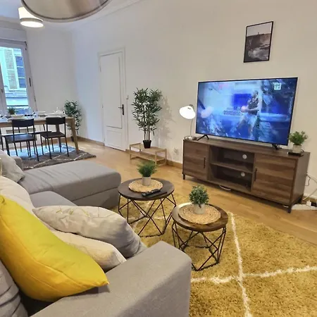 Διαμέρισμα Plein Centre 8pers 4ch 2sdb, Terrasse, Billard Roe *