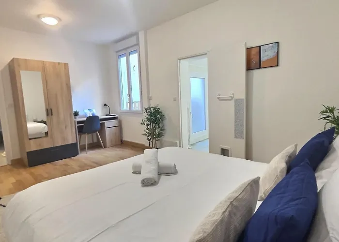 Apartmán Plein Centre 8pers 4ch 2sdb, Terrasse, Billard Roe Angers