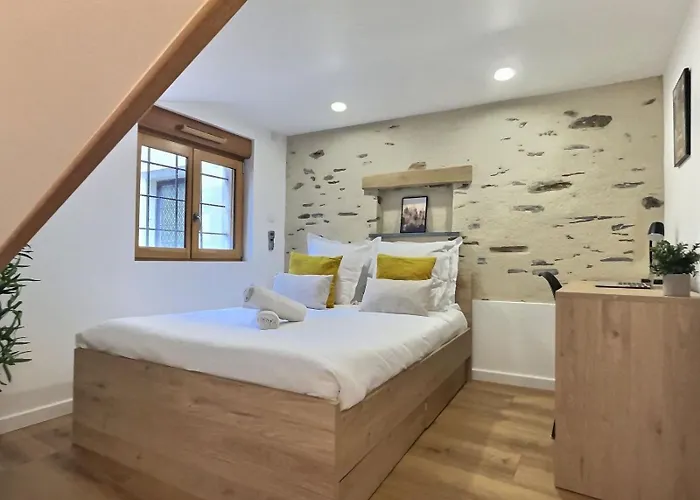 Apartmán Plein Centre 8pers 4ch 2sdb, Terrasse, Billard Roe *