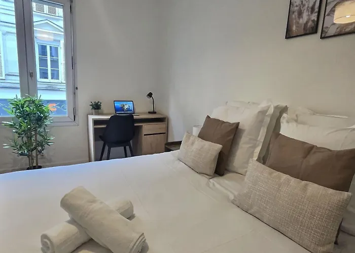 Apartmán Plein Centre 8pers 4ch 2sdb, Terrasse, Billard Roe Angers